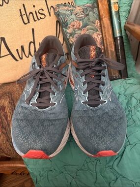 Mizuno Men's Athletic Shoes in Teal with Orange Accents